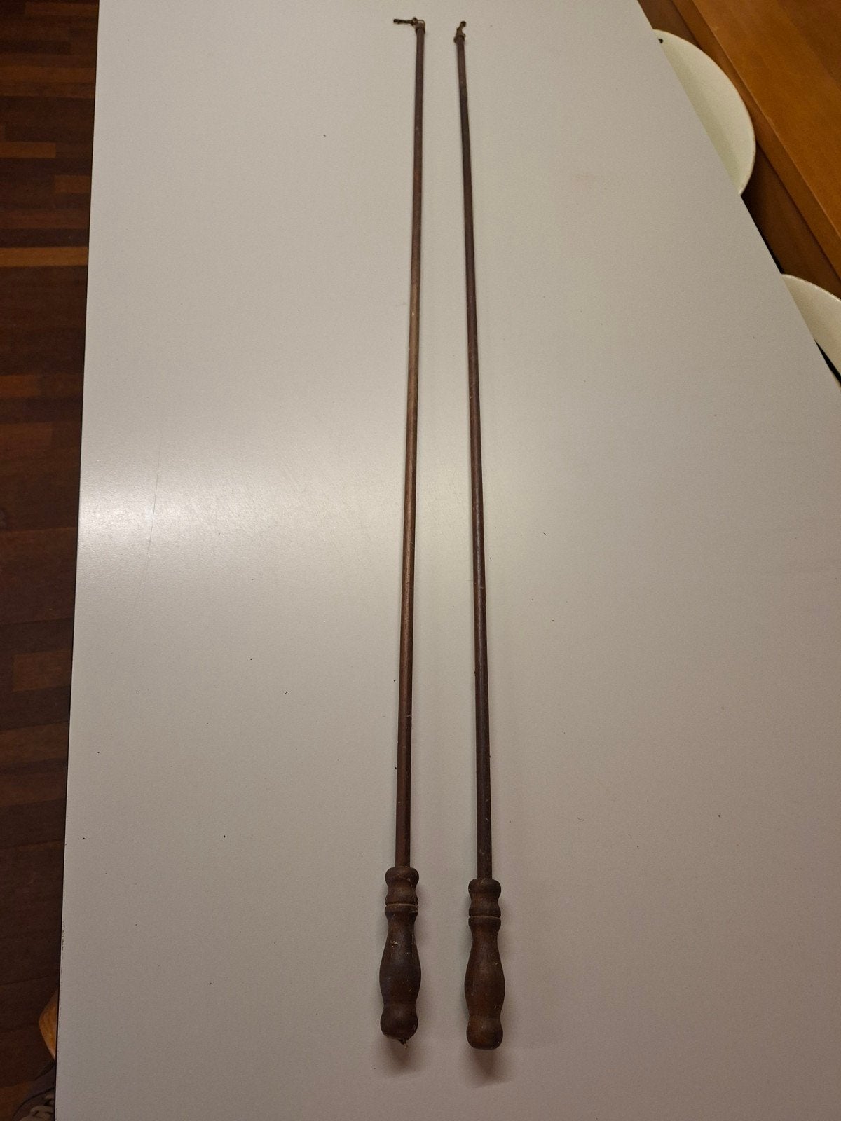 Vintage houten gordijnroeden met metalen haken, Ophalen of Verzenden