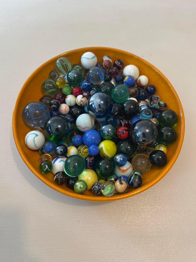 200 stuks (oa glazen) knikkers in diverse kleuren en maten, Ophalen, Gebruikt, Jongen of Meisje