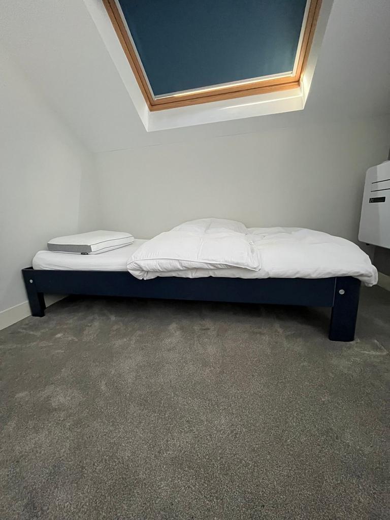 Auping Auronde 90x200 beuken blauw eenpersoonsbed, Ophalen, Gebruikt, 90 cm, Eenpersoons