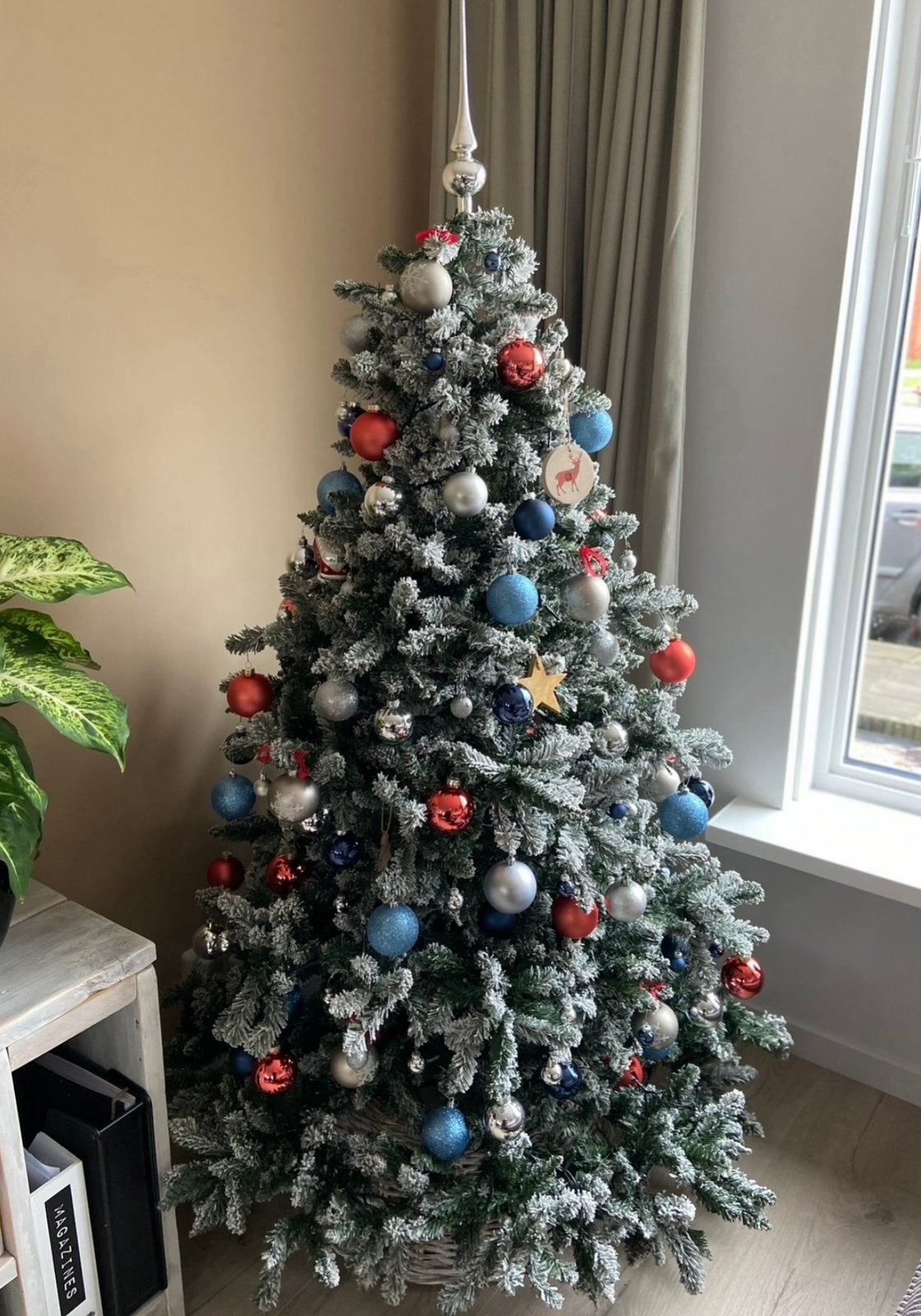 Kunstkerstboom intratuin besneeuwd met verlichting, Diversen, Ophalen, Nieuw