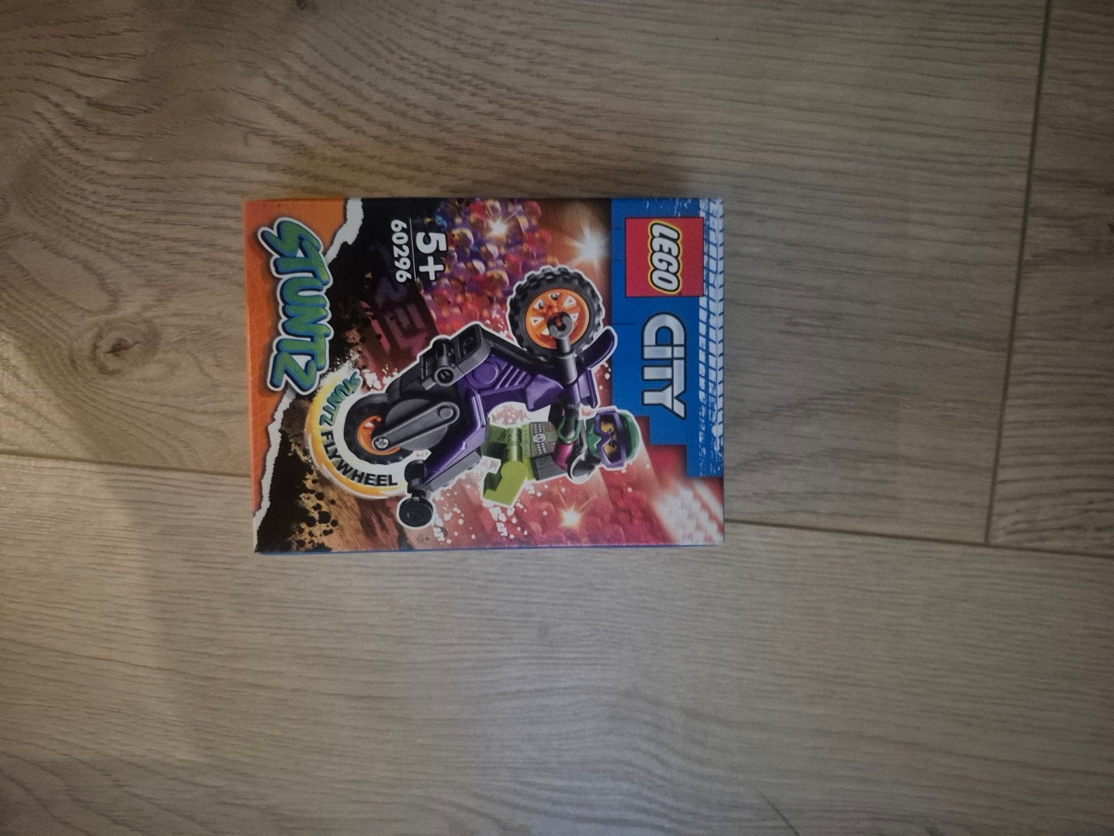 Nieuw Lego City Stuntz 60296 Wheelie Stuntmotor, Ophalen, Inclusief minifiguren, City, Lego