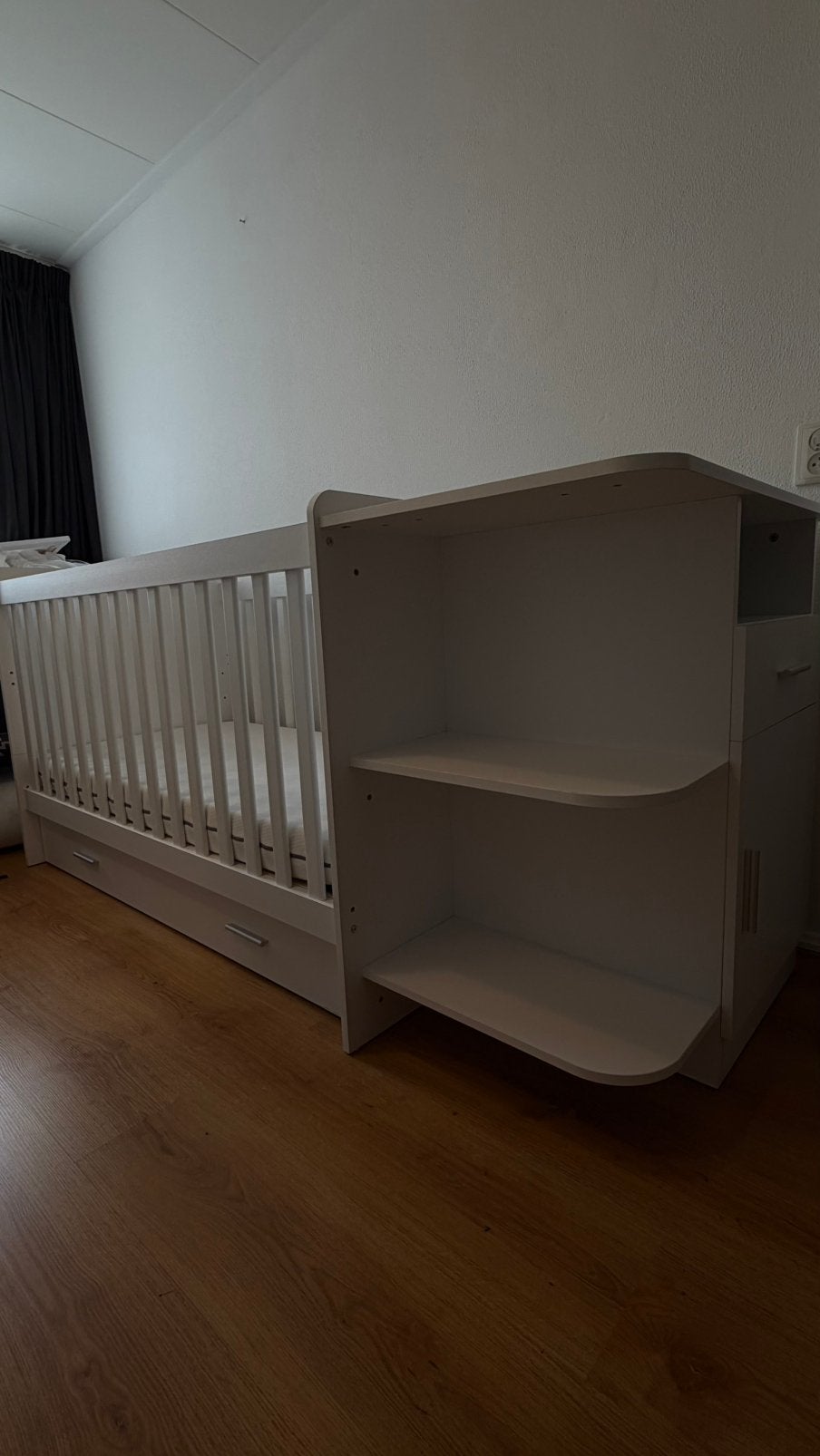 Born lucky meegroei ledikant + matras, Ophalen, Zo goed als nieuw, Jongetje of Meisje