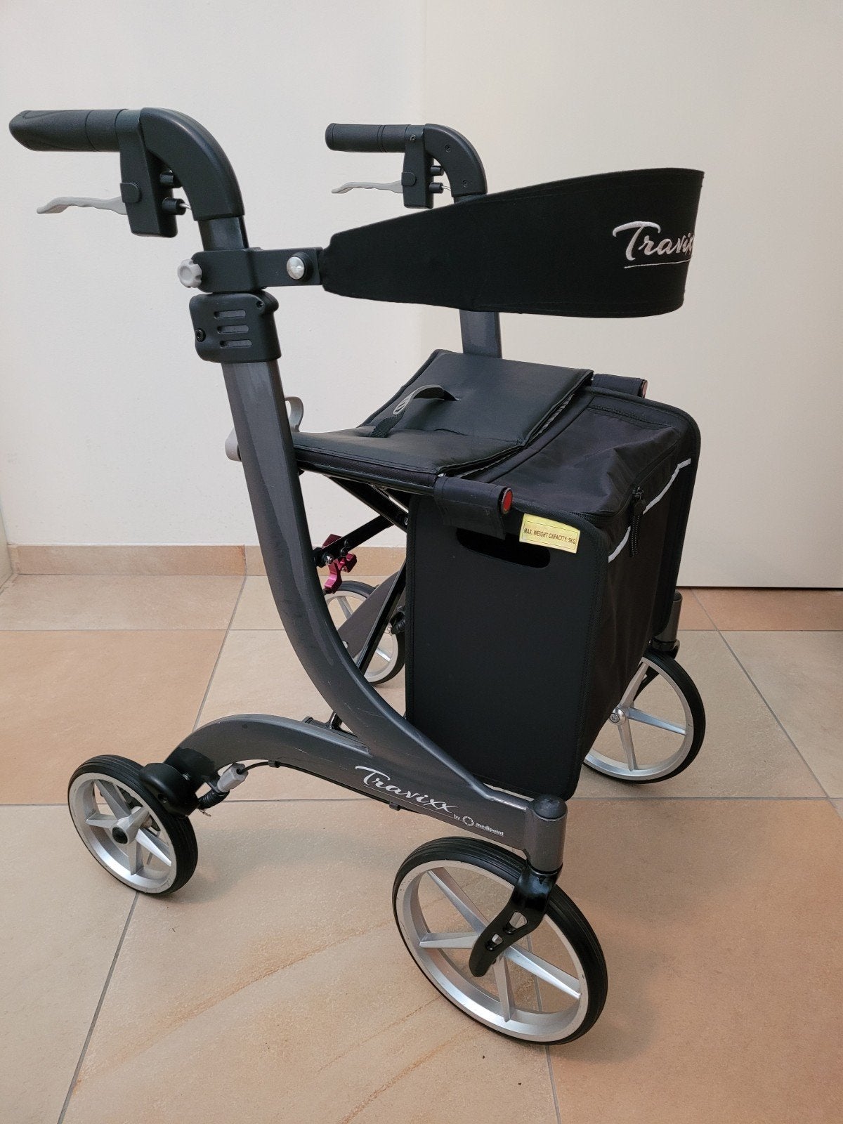 Rollator Travixx de Luxe maat M Z.g.a.n, Ophalen, Zo goed als nieuw