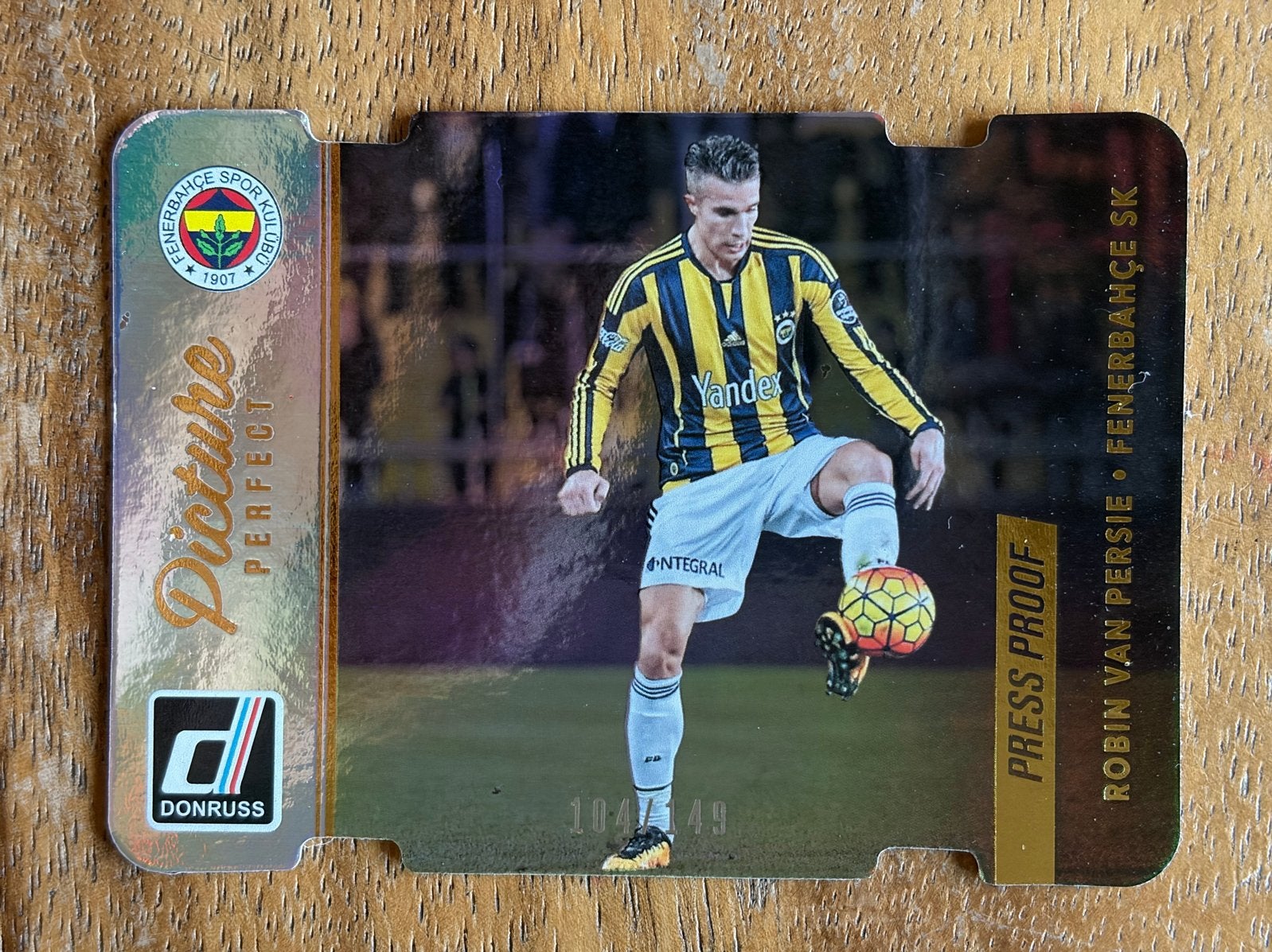 Robin van Persie Fenerbahçe SK Press Proof /149, Verzamelen, Ophalen of Verzenden, Zo goed als nieuw, Buitenlandse clubs, Spelerskaart