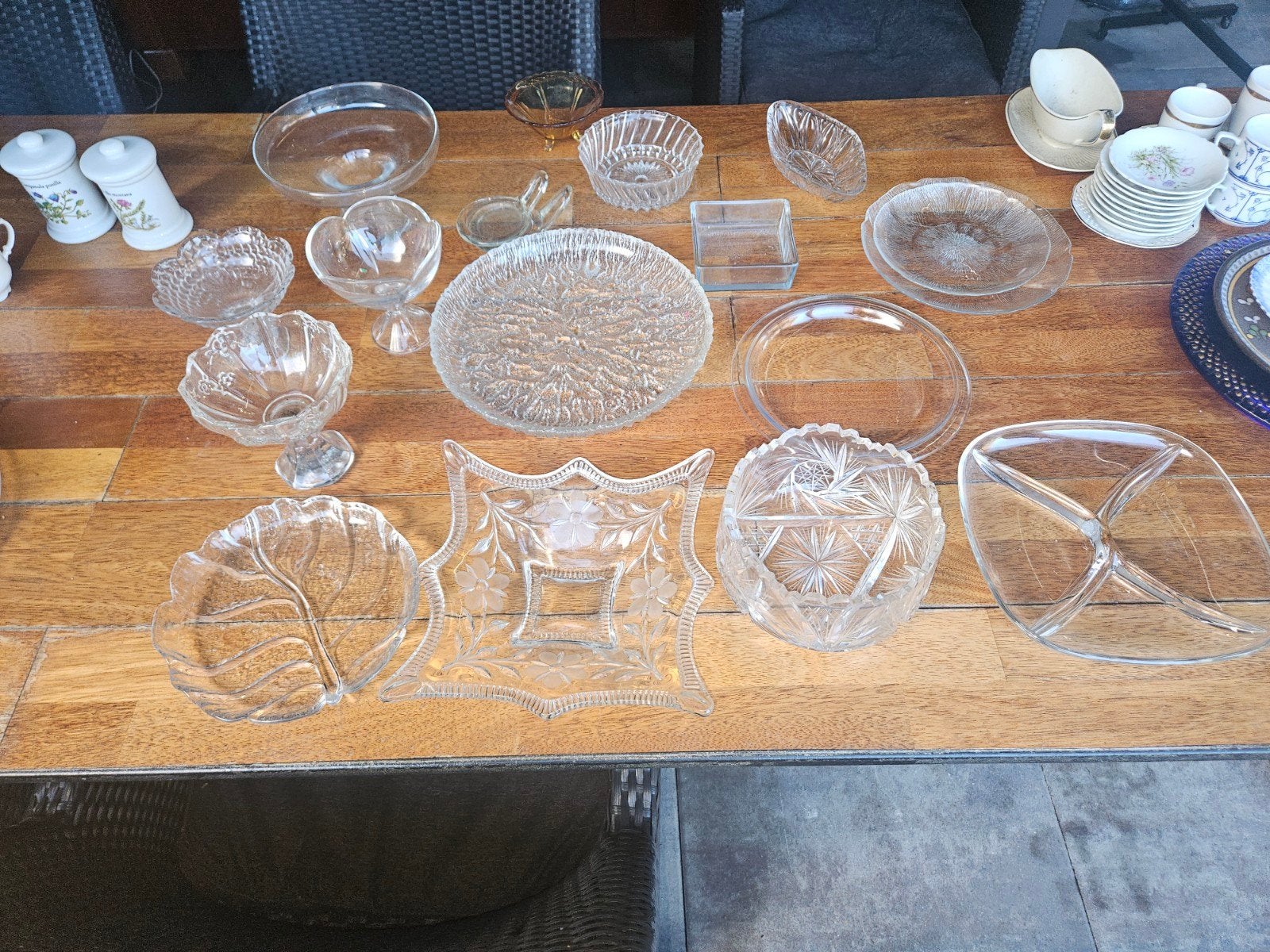 Diverse glazen kristal schalen en borden, Ophalen of Verzenden