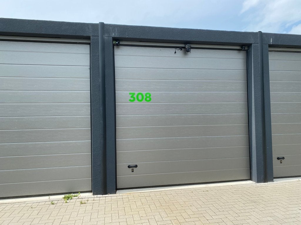 Garagebox/Opslag/Bedrijfsunit tehuur/Alphen aan den Rijn