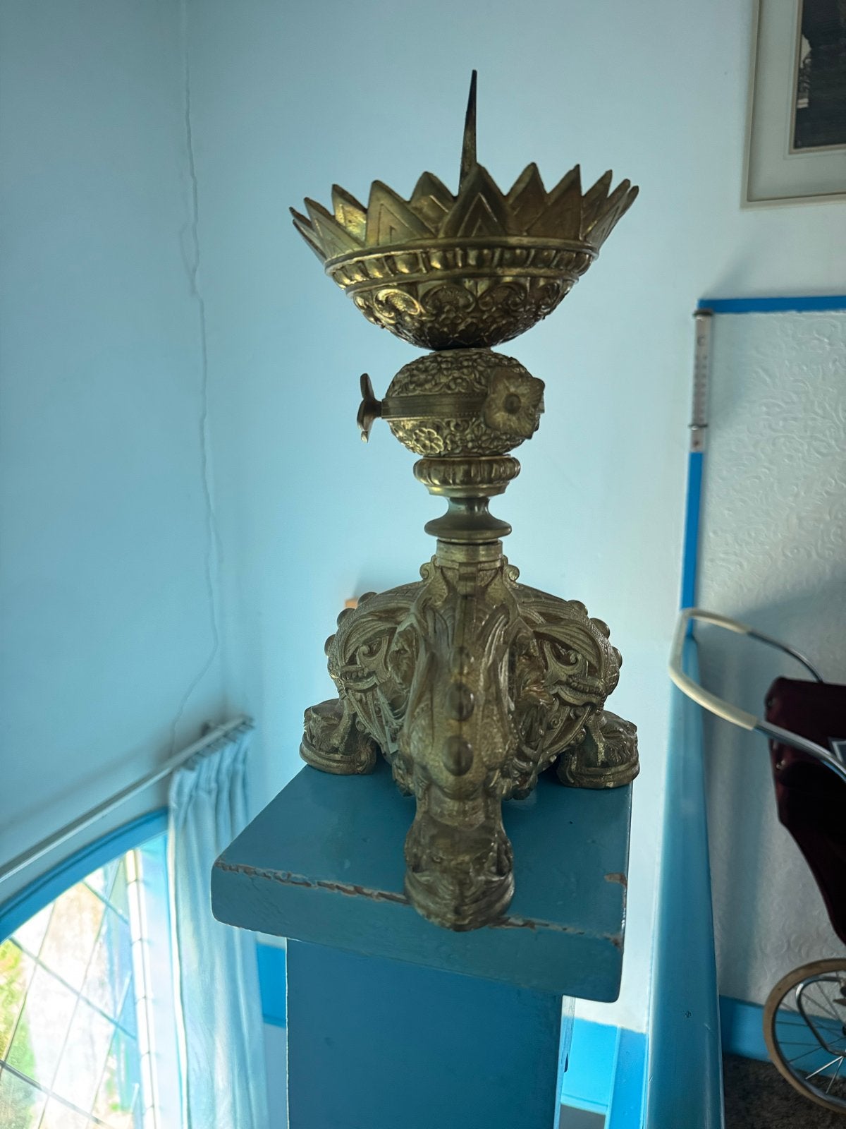 Antieke Koperen Kandelaar met Gedetailleerde Versieringen, Ophalen of Verzenden, Koper of Brons