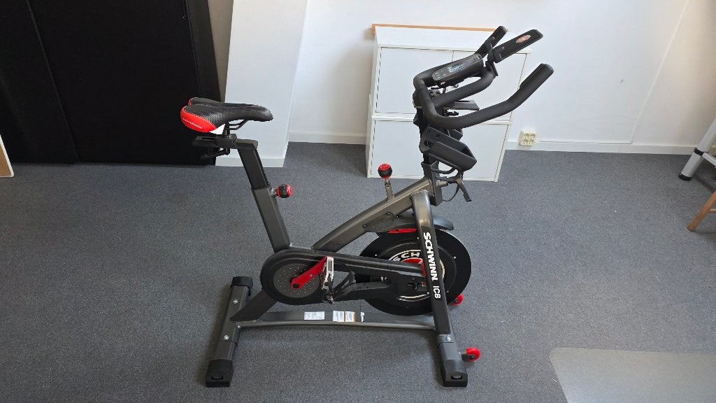 Schwinn IC8 Indoor Cycle - Spinningfiets, Sport en Fitness, Ophalen of Verzenden, Zo goed als nieuw, Metaal, Spinningfiets