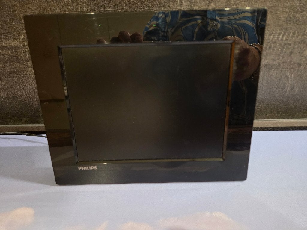 Philips SPF2017/10 Digitale Fotolijst - 7 inch, Ophalen, Zo goed als nieuw, Philips, Kleiner dan 8 inch