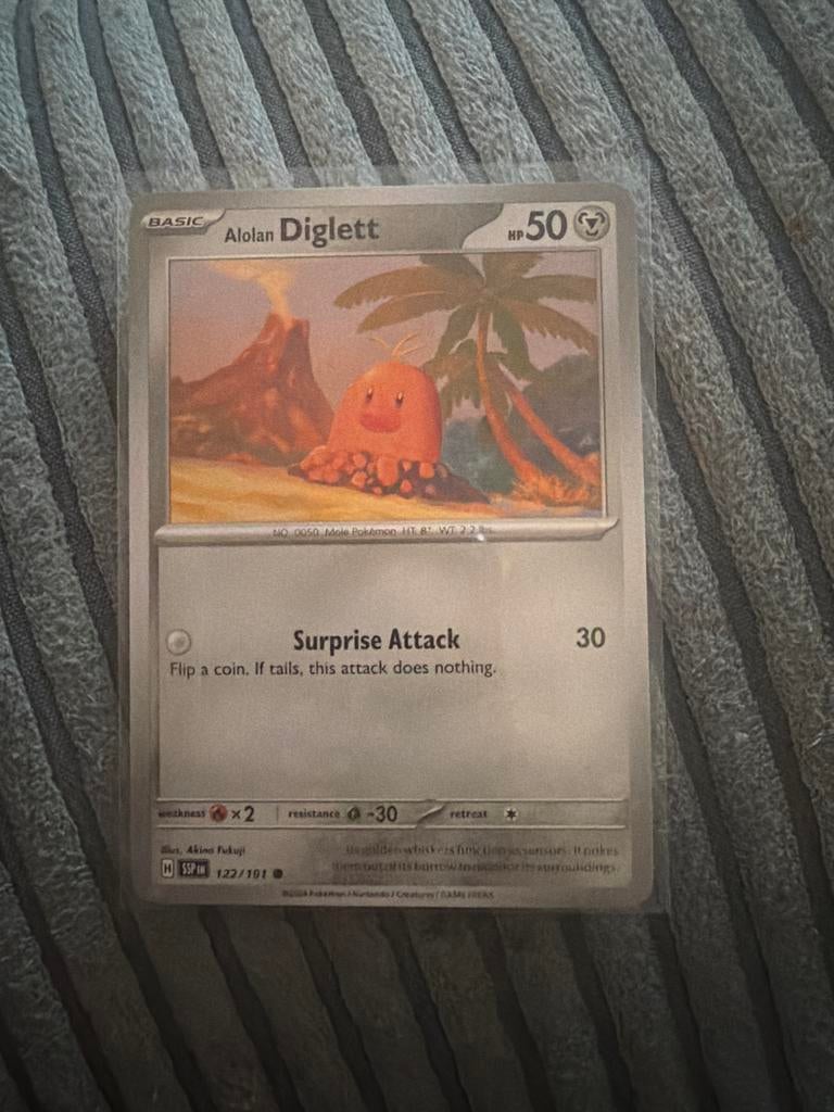 Alolan Diglett Pokémon Kaart - SSP1H 122/191, Ophalen of Verzenden, Zo goed als nieuw, Losse kaart