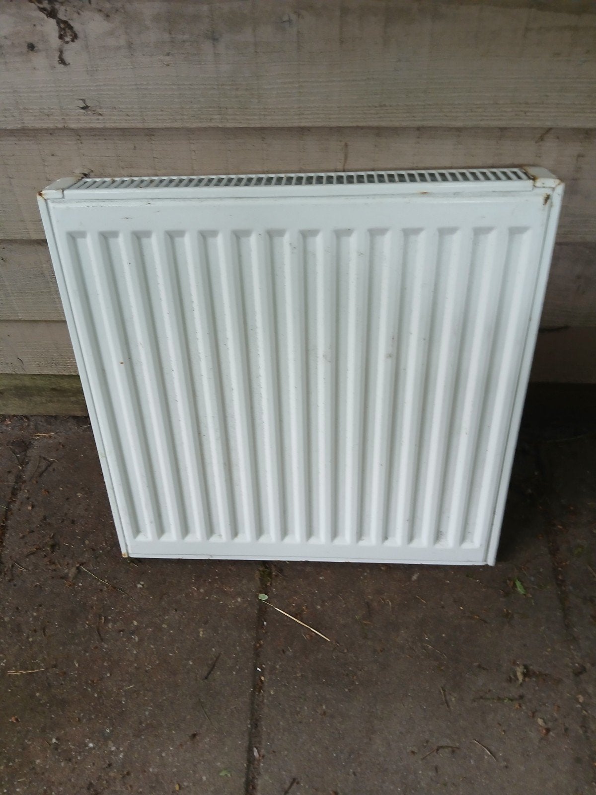 Tekoop radiator, Doe-het-zelf en Verbouw, Verwarming en Radiatoren, Ophalen, Radiator, 30 tot 80 cm