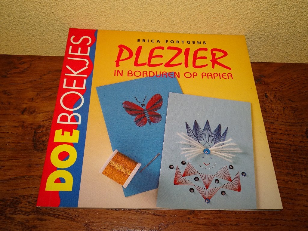 Plezier in borduren op papier van Erica Fortgens, Hobby en Vrije tijd, Kaarten | Zelf maken, Ophalen of Verzenden, Zo goed als nieuw