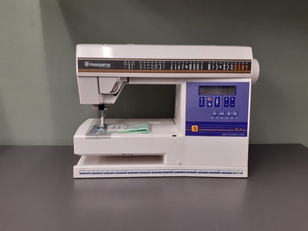 Husqvarna Viking Lilly  350, Ophalen of Verzenden, Gebruikt, Naaimachine, Husqvarna