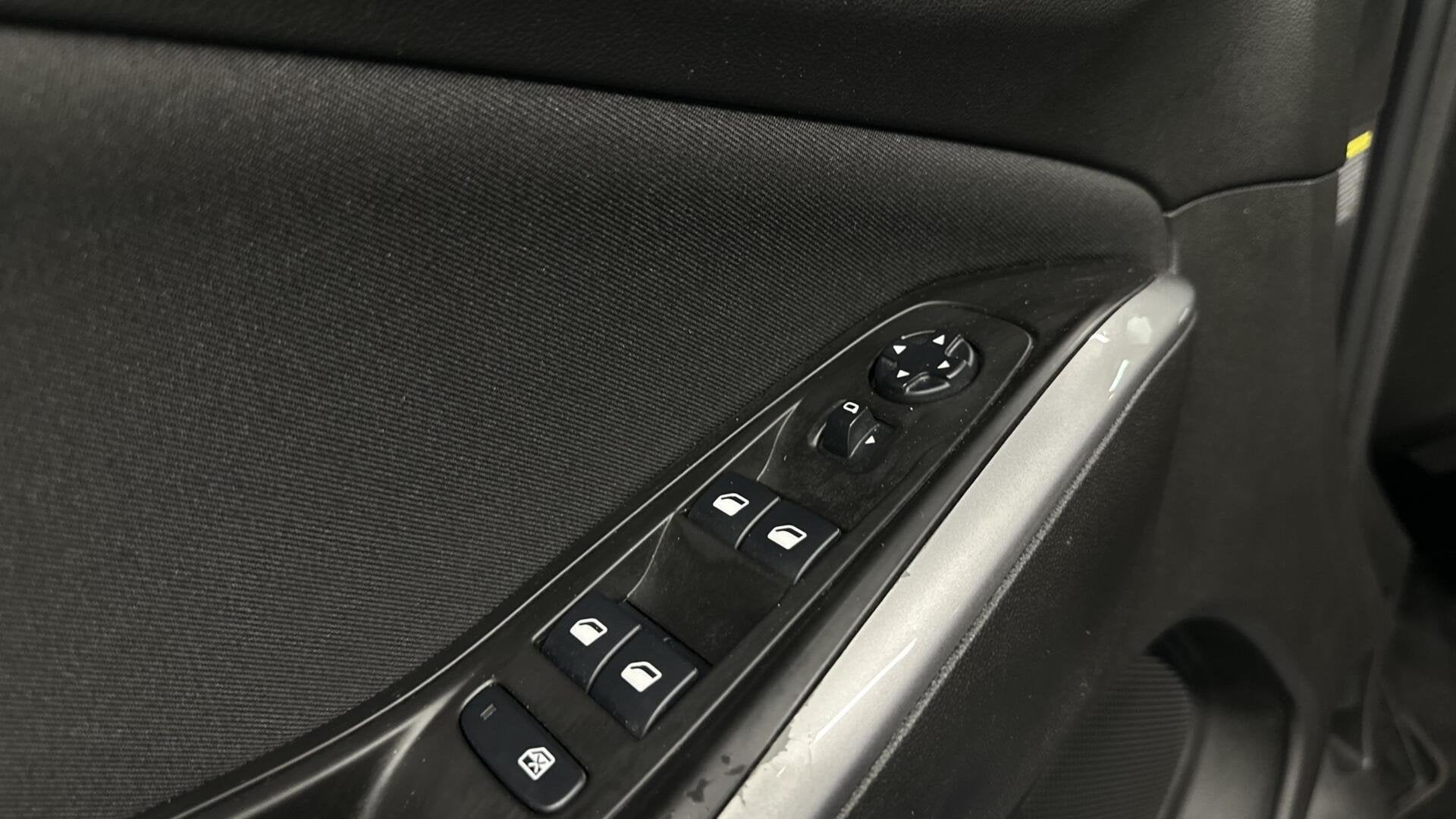 Foto 24 van Opel Grandland X 1.2 Turbo Innovation AUTOMAAT STOELVER CRUI