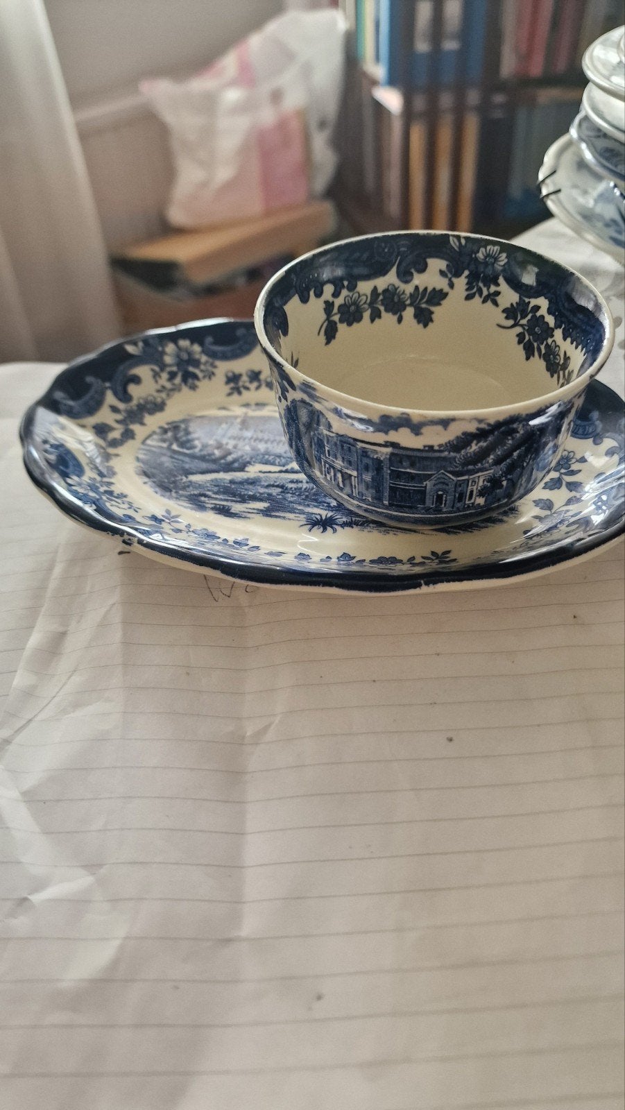 Foto 3 van Antiek Porselein: 2-delige set Avon Scenes, Royal Worcester
