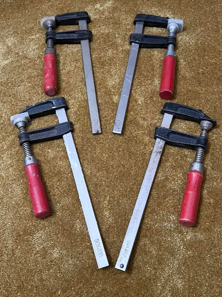 Set van 4 Gebruikte Lijmklemmen  2x50x300mm 2x50c250 mm, Doe-het-zelf en Verbouw, Gereedschap | Handgereedschap, Ophalen of Verzenden