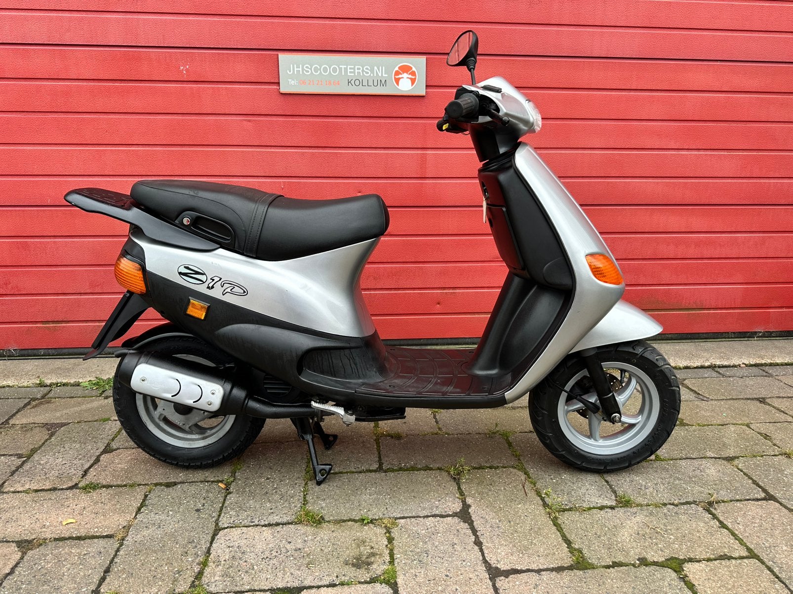 Prachtig puch Piaggio zip 2 takt slechts 3600 km, Fietsen en Brommers, Brommers | Puch, Ophalen of Verzenden, Zo goed als nieuw