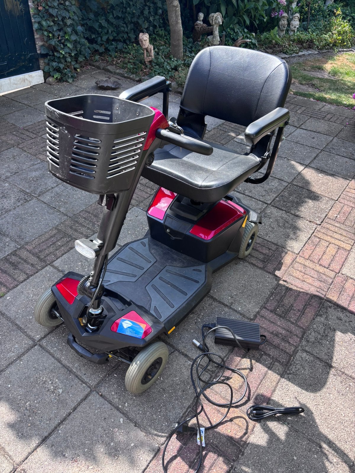 Te koop: zeer nette Pride Go-Go LX scootmobiel, Diversen, Ophalen, 10 km/u of minder, Pride, 16 t/m 25 km
