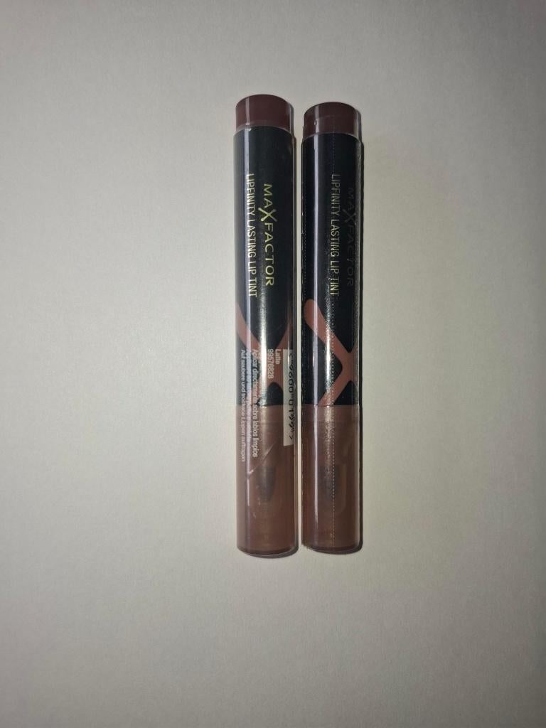 2 nieuwe max factor lipsticks lipfinity lip tint (advr 311), Lippen, Bruin, Nieuw, Ophalen of Verzenden