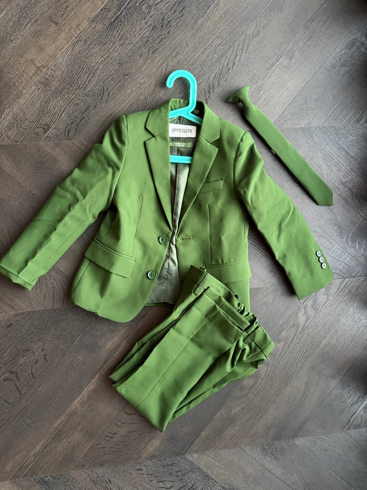 Opposuits pak jongens "Glorious Green" maat 110-116, Ophalen of Verzenden, Zo goed als nieuw, Jongen, Setje