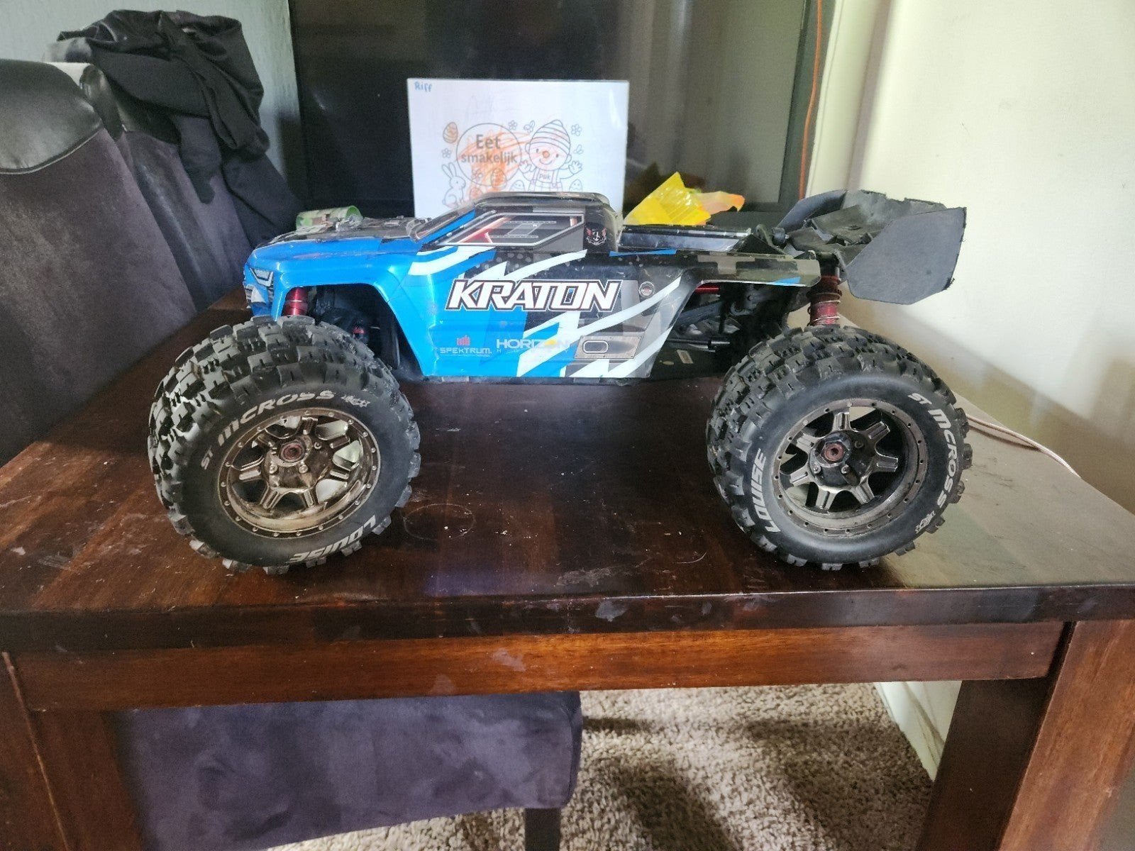 Arrma Kraton, Auto offroad, Zo goed als nieuw, RTR (Ready to Run), Schaal 1:8