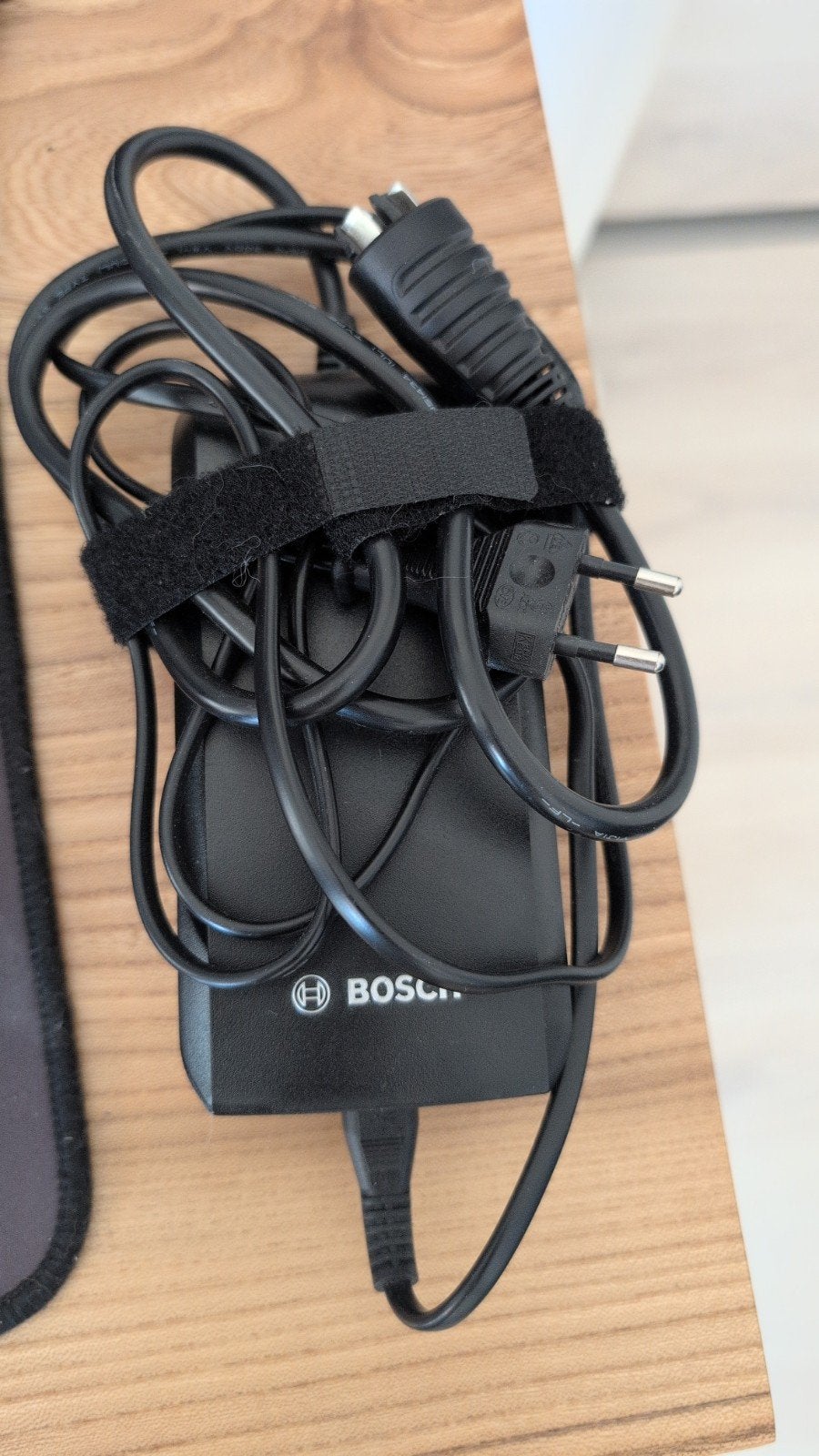 Bosch BCS230 e bike battery charger, Ophalen of Verzenden, Zo goed als nieuw