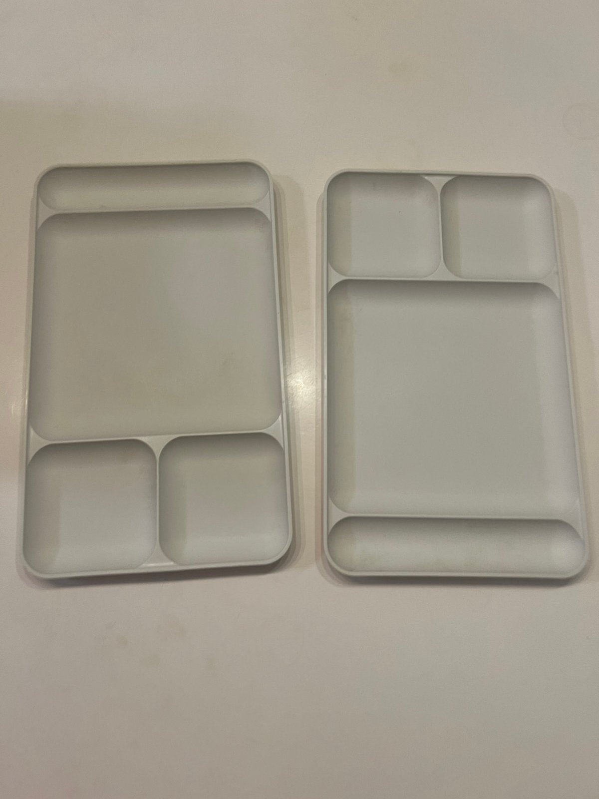 Tupperware dienbladen (2 stuks, Huis en Inrichting, Keuken | Tupperware, Ophalen of Verzenden, Zo goed als nieuw