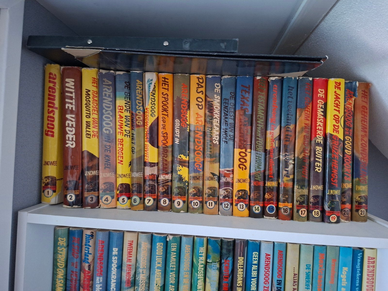 Complete serie Arendsoog (minus nr 57), Ophalen