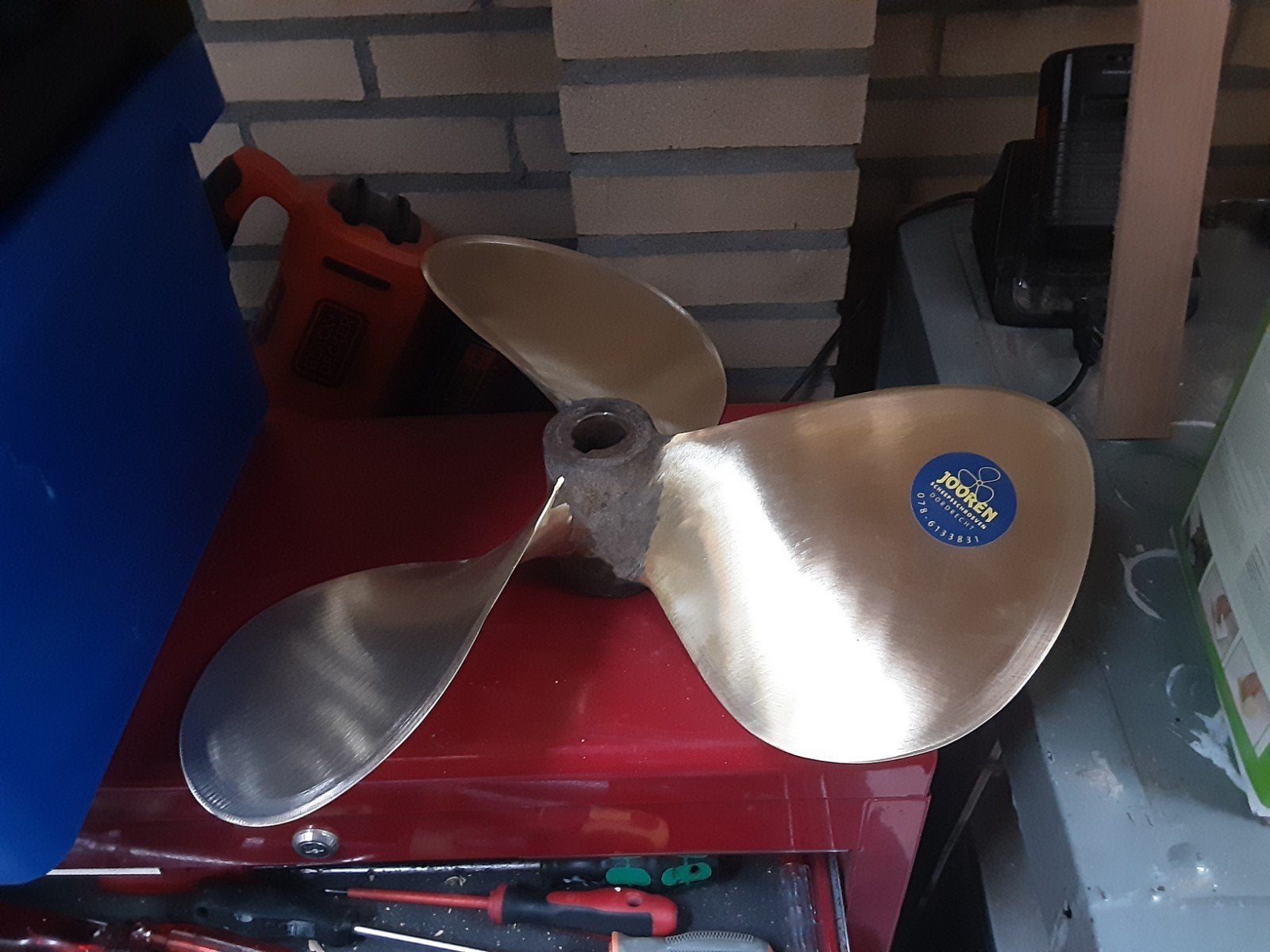 Brons 3 blads schroef 19" gebalanceerd door Jooren., Watersport en Boten, Bootonderdelen, Ophalen of Verzenden, Motor en Techniek