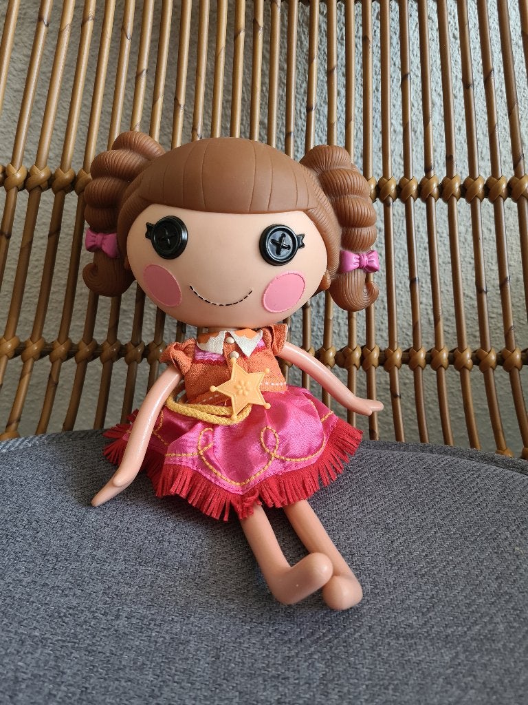 Lalaloopsy pop MGA (2010)Prairie Dusty Trails cowboy, Ophalen of Verzenden, Zo goed als nieuw, Overige typen