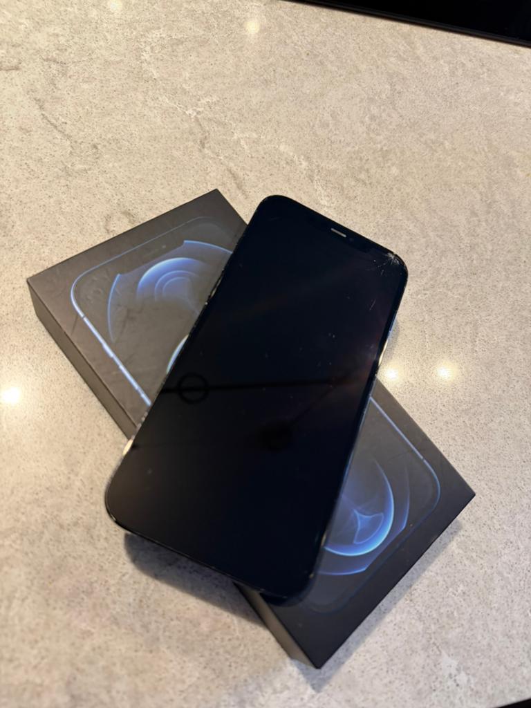 Iphone 12 pro max, Telecommunicatie, Mobiele telefoons | Apple iPhone, Blauw, 87 %, Zonder simlock, Zonder abonnement