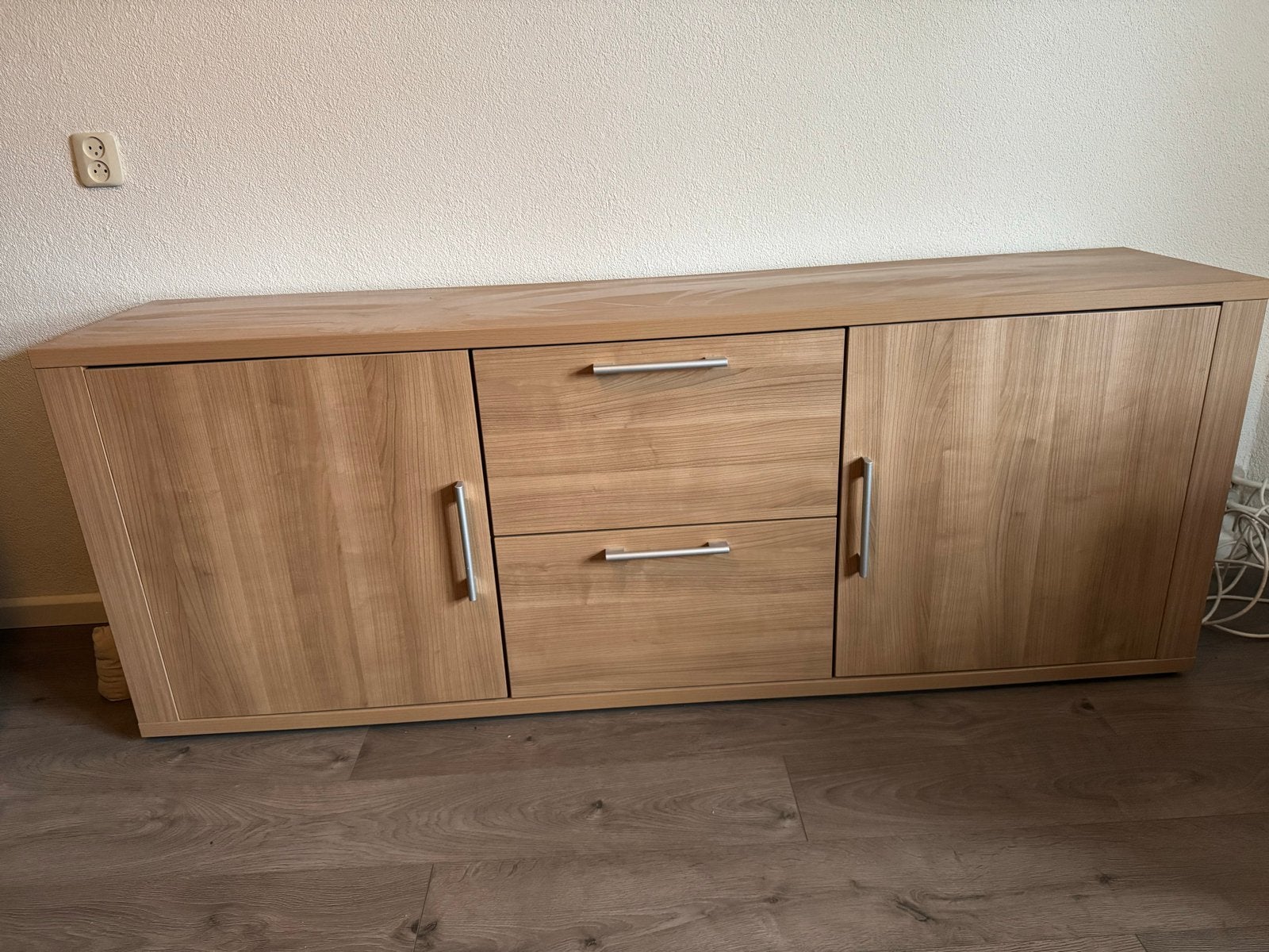 Dressoir kast, Huis en Inrichting, Ophalen, Gebruikt, 150 tot 200 cm, Met lade(s)