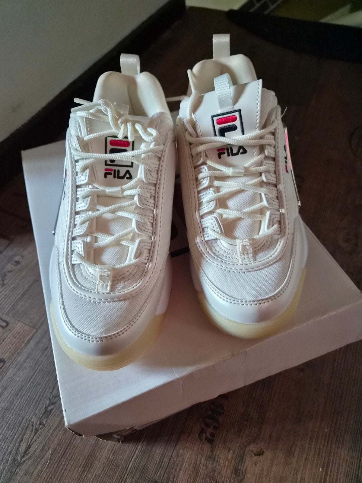 Nieuwe Fila sneakers maat 38 in doos, Fila, Ophalen of Verzenden, Nieuw, Sneakers of Gympen