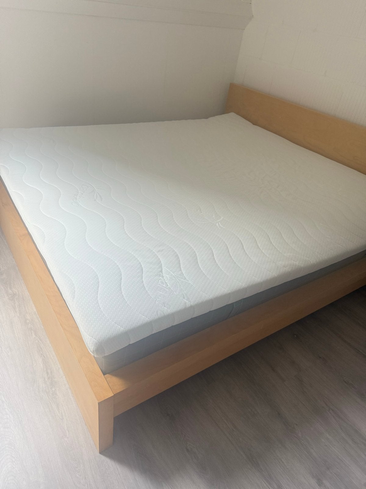 IKEA Hovag tweepersoonsbed 180x200 met matras, Ophalen, Gebruikt, Tweepersoons, 180 cm