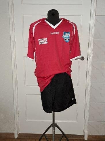 Hummel sport- voetbaltenue, Sport en Fitness, Voetbal, Maat XL, Ophalen of Verzenden, Zo goed als nieuw, Clubaccessoires