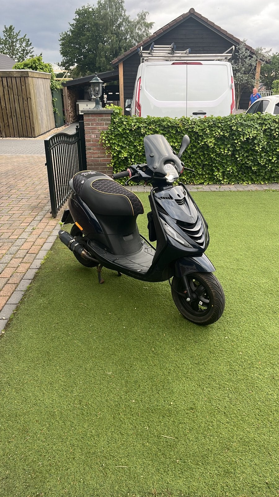 Piaggio zip, Ophalen, Zo goed als nieuw, Benzine, Zip
