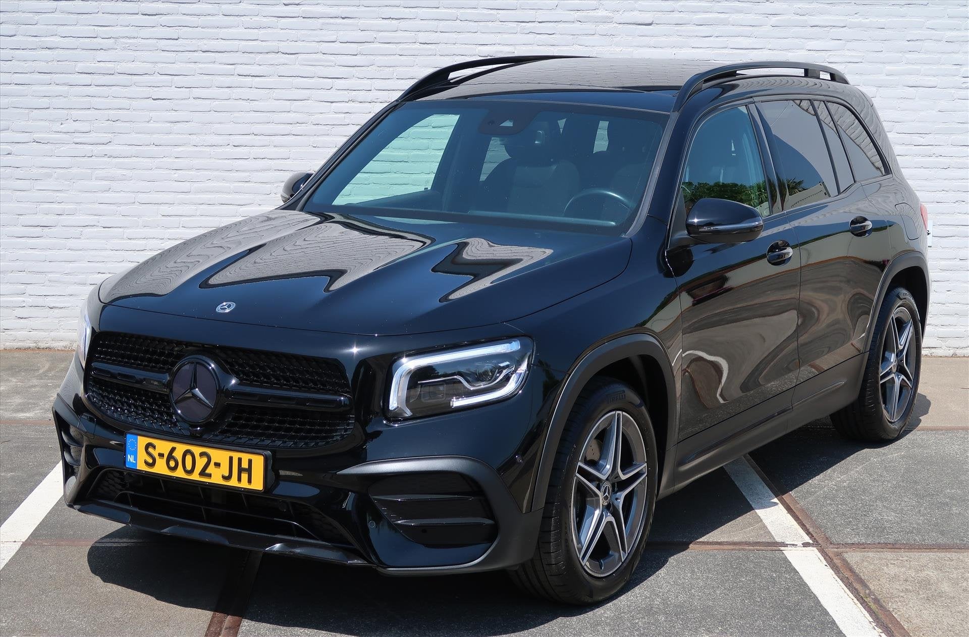MERCEDES GLB 200 163PK 7G-DCT Business Solution AMG 7-Zitter, Euro 6, 4 cilinders, 7 stoelen, Bedrijf
