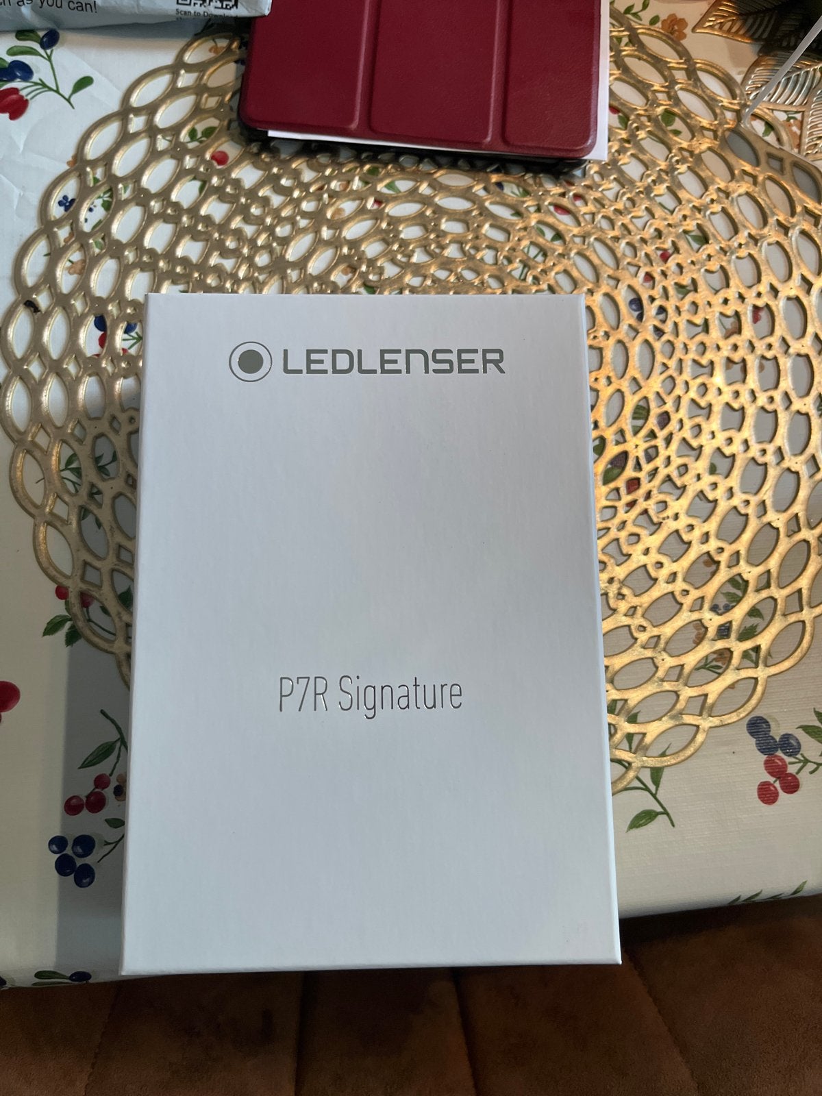 Ledlenser P7R Signature zaklamp - Nieuw in doos, Ophalen, Nieuw, Accu