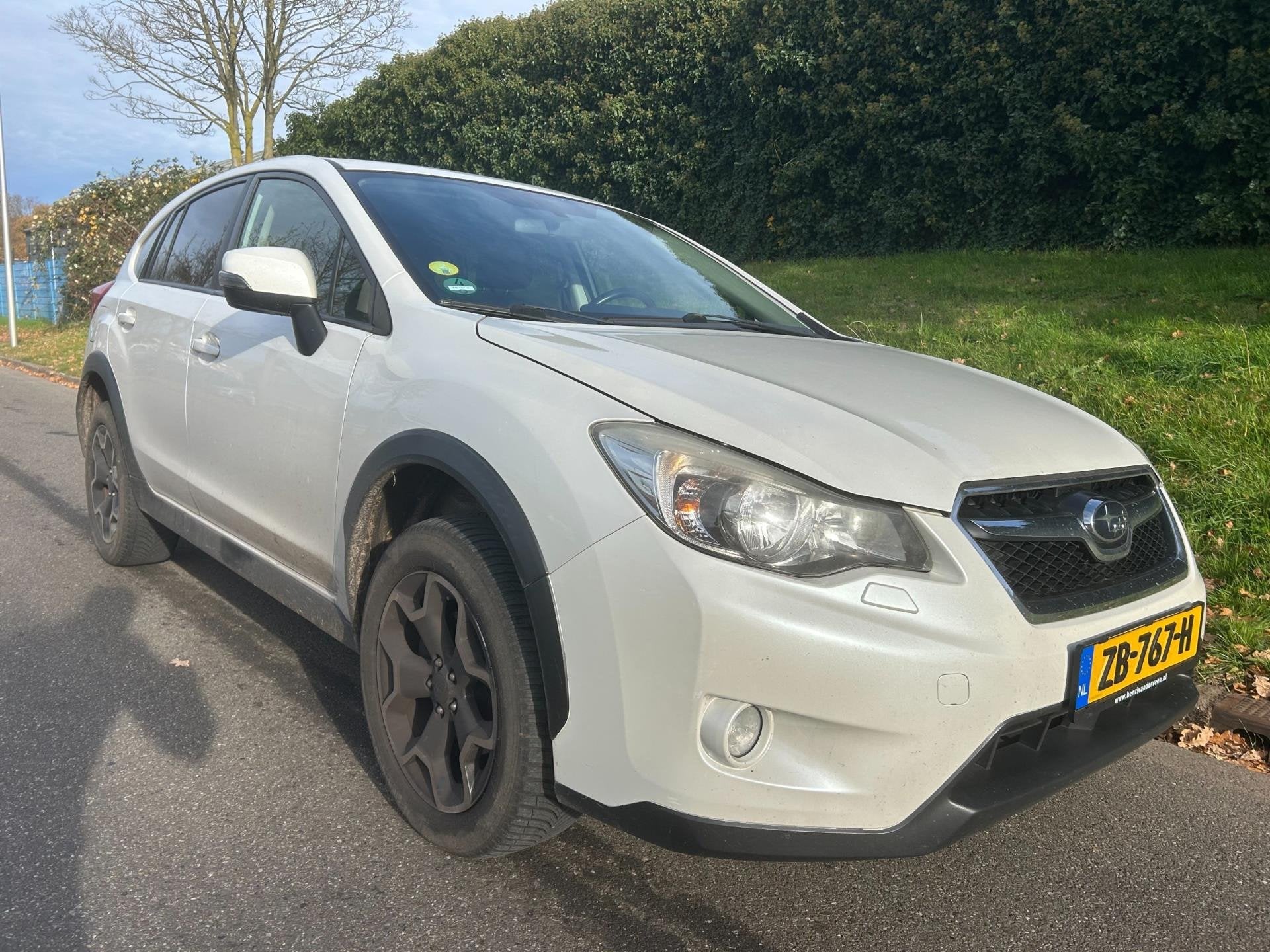 Subaru XV 2.0D Luxury Plus AWD - Xenon - Navi - Camera, Auto's, Gebruikt, 4 cilinders, Wit, Bedrijf