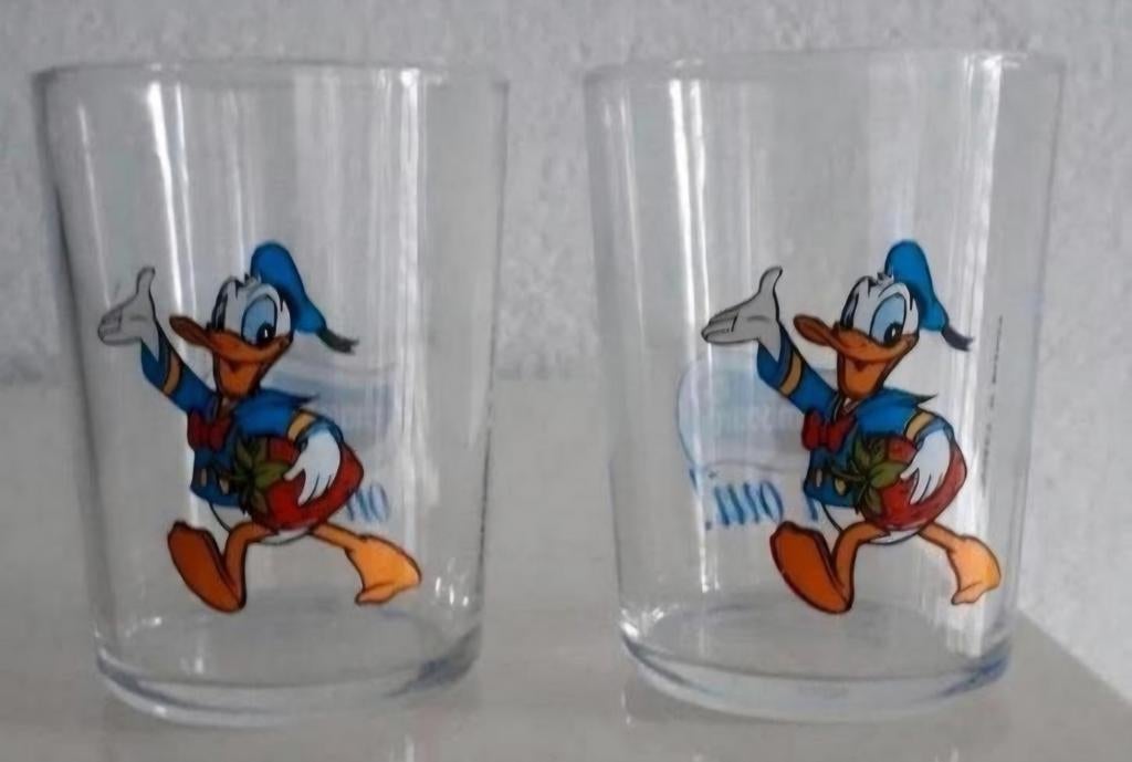 Twee Glazen Donald Duck, Verzamelen, Ophalen of Verzenden, Zo goed als nieuw, Frisdrankglas