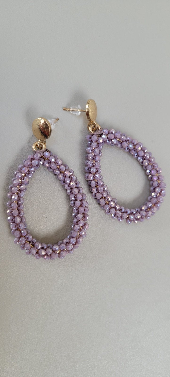 Biba oorbellen, Sieraden, Tassen en Uiterlijk, Paars, Ophalen of Verzenden, Met strass, Glas
