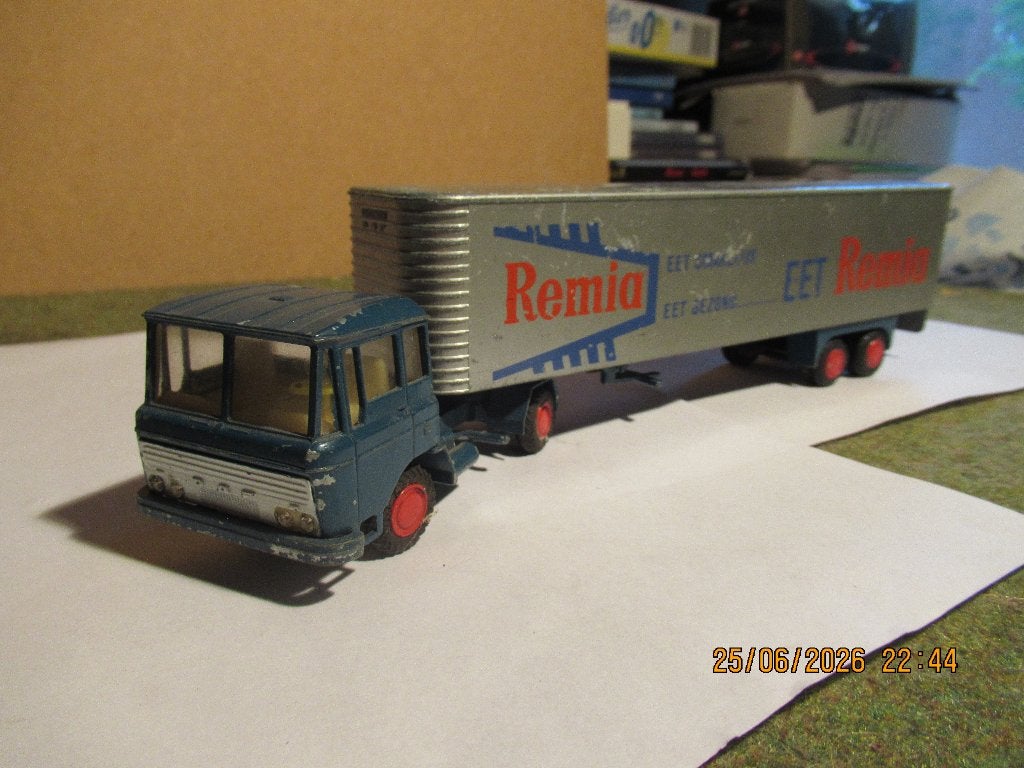 Lion toy  DAF 2600 uitv remia, Ophalen of Verzenden, Gebruikt, Bus of Vrachtwagen, Lion Toys