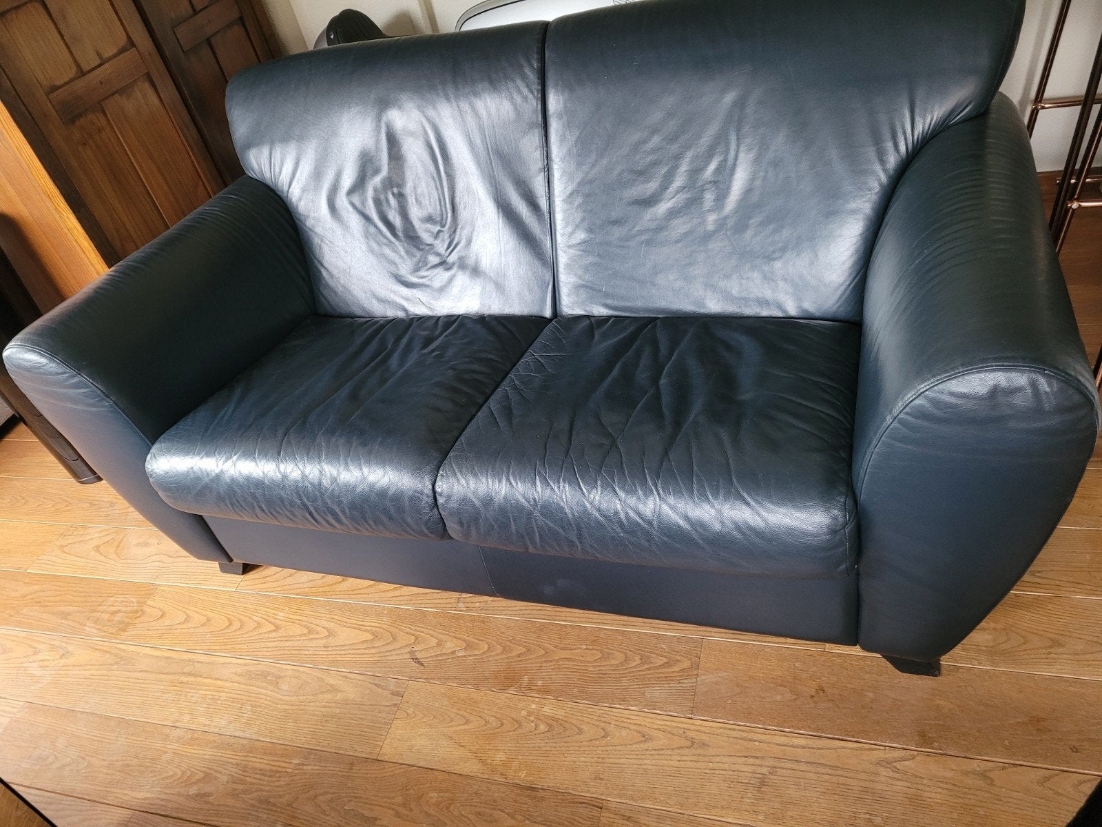 Donkerblauw leren q zits bank, Ophalen, 75 tot 100 cm, Tweepersoons, 150 tot 200 cm