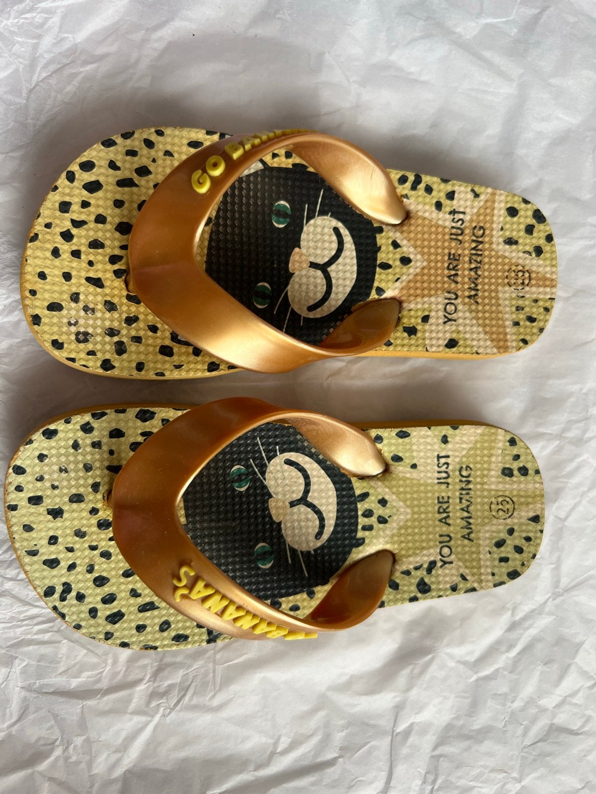 Leuke slippers met cheetah print en kattengezichtje, Ophalen of Verzenden, Gebruikt, Jongen of Meisje, Overige typen