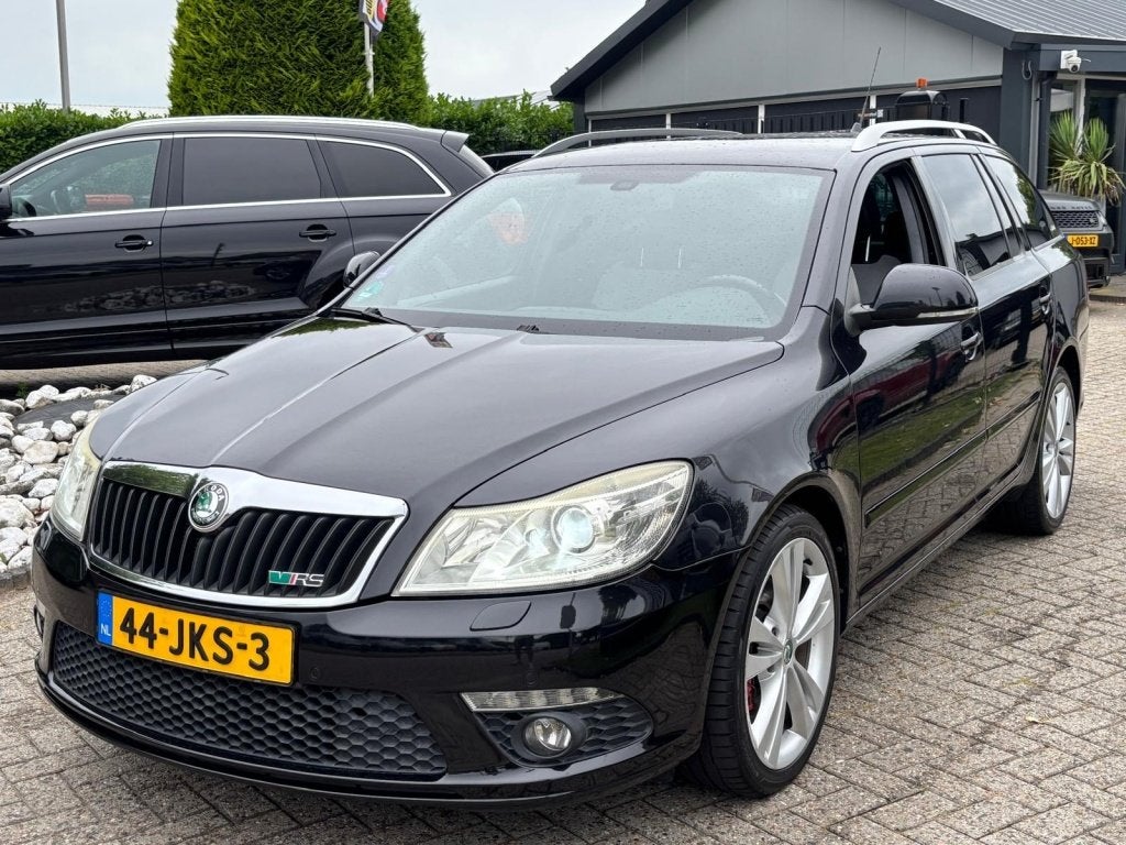 Skoda Octavia Combi 2.0 TFSI RS 200PK Zwart 2009 Facelift Xe, Auto's, Euro 5, Gebruikt, 4 cilinders, 1984 cc