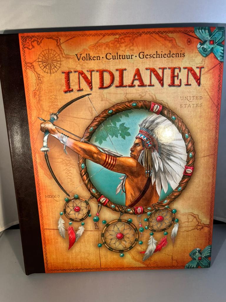 Martina Gorgas - Indianen : Volken, Cultuur, Geschiedenis, Fictie algemeen, Ophalen of Verzenden, Zo goed als nieuw, Martina Gorgas