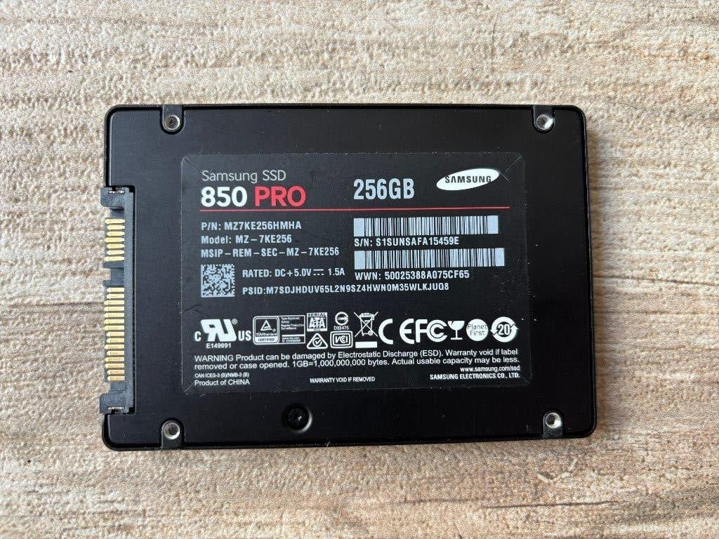 Samsung 850 Pro 256Gb 2,5inch ssd, Computers en Software, Harde schijven, Intern, Gebruikt, Ophalen of Verzenden, 256Gb