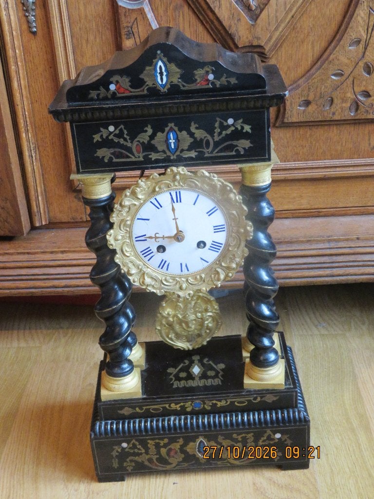 Antiek vier kolommen klokje  pendule, Ophalen of Verzenden