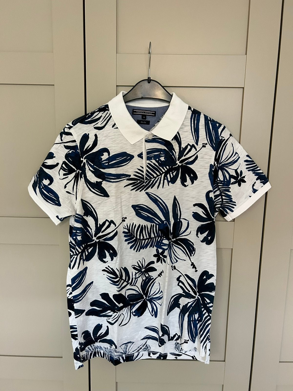 Tommy Hilfiger Polo  Maat M Slim fit zgan, Ophalen of Verzenden, Zo goed als nieuw, Maat 48/50 (M), Wit