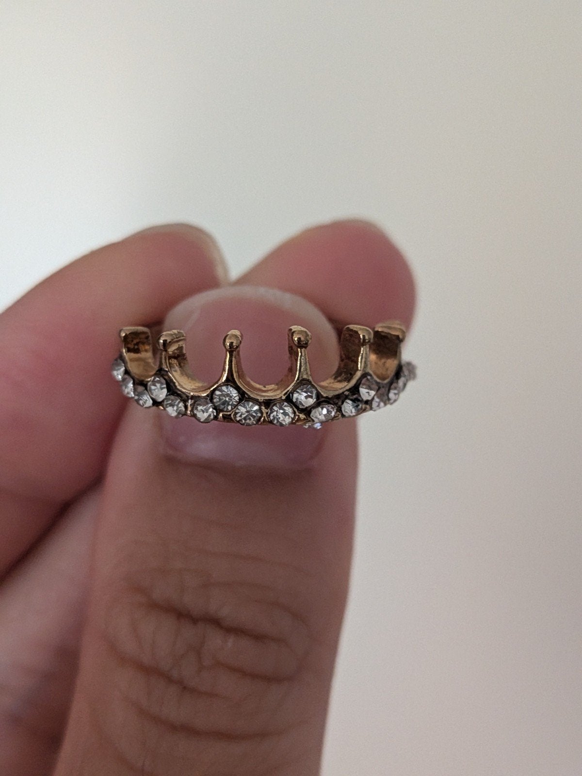 Gouden Kroon Ring met Strass Steentjes, Overige materialen, Ophalen of Verzenden, Zo goed als nieuw, 17 tot 18